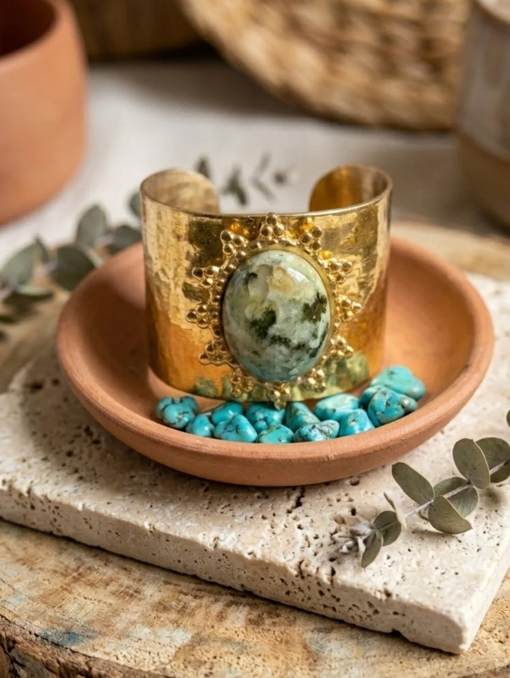 Moss Agate Wide Cigar Band Hammered 18K Gold Cuff Ring Old Money Boho Size 7-8